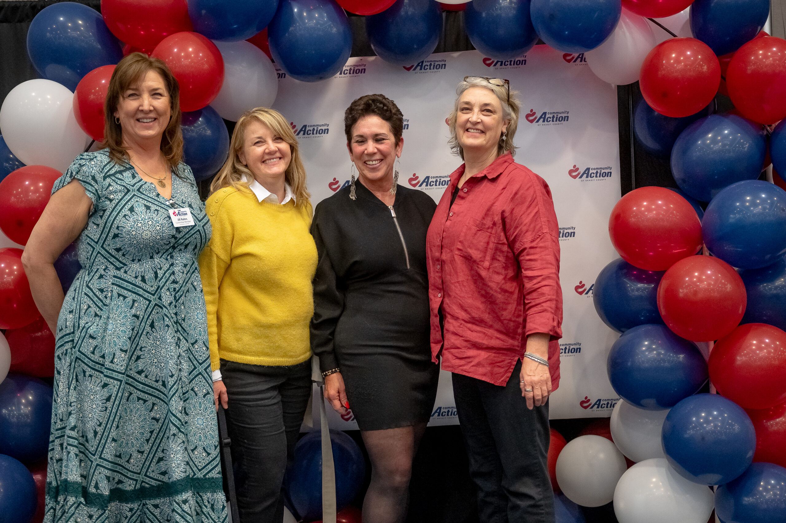 Jill Rohrs & table guests